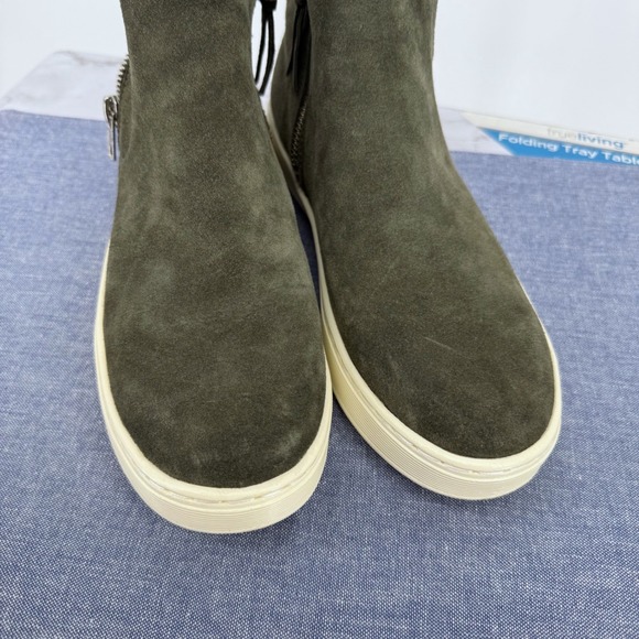 SOFFT Britton ll Women 9M Olive Green Suede Side Zip Ankle Bootie Sneaker Casual - Picture 4 of 11